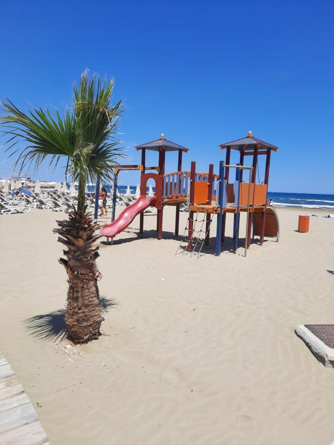 Ferienwohnung Sea Krystel 603 Larnaka Exterior foto